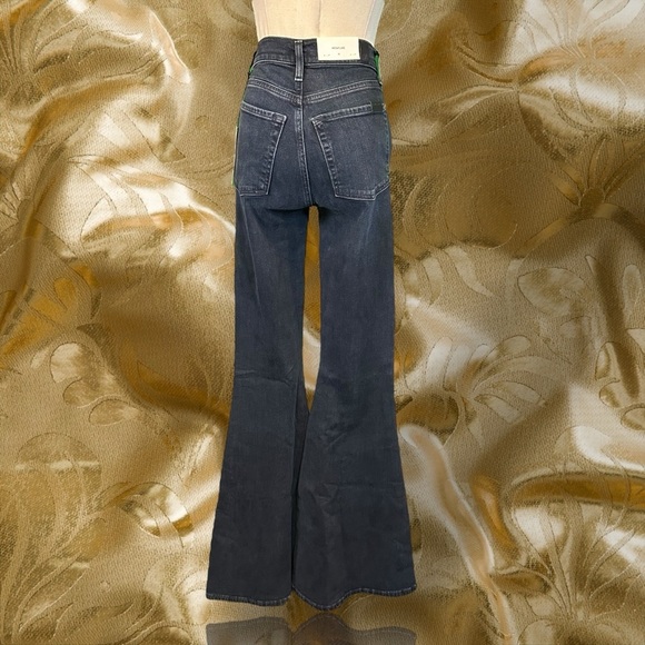 NWT 7 For All Mankind ‘Mega Flare’ Ultra High-Rise Jeans in “Sunbeam” Size 23 - Picture 12 of 16